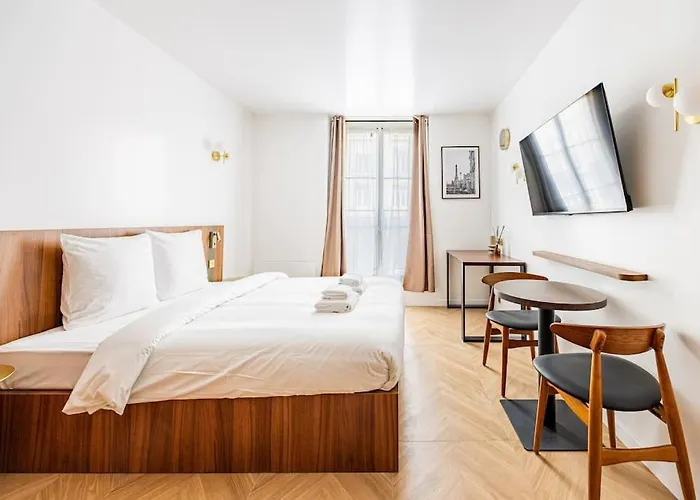 152 Luxueuse-etienne Marcel-chatelet-paris 3