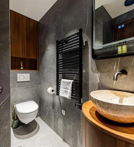 152 Luxueuse-etienne Marcel-chatelet-paris 3 *