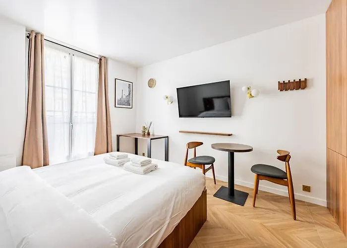 152 Luxueuse-etienne Marcel-chatelet-paris 3 * باريس